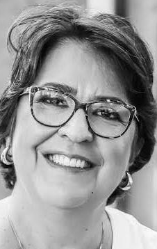 CLAUDIA CIPRIANO VIDAL HELUANY